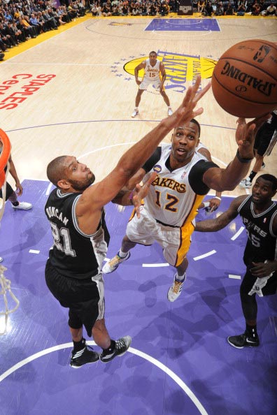 格拉齐亚尼：齐沃不会胡闹并且很谦虚，他会在国米拿很多冠军（格拉齐亚尼：齐沃自律谦逊，有望在国米斩获众多冠军）