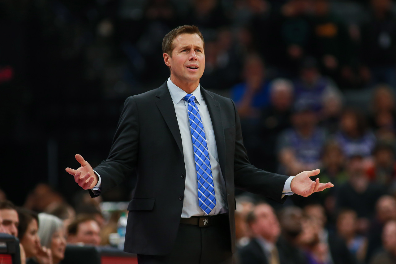 切尔西久攻不下憾平（切尔西久攻无果，遗憾战平）