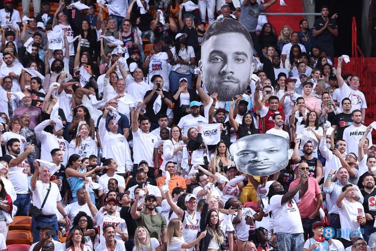 德天空：巴萨球探还没考察努萨，莱比锡明夏要价6000万欧起（德天空：巴萨球探尚未考察努萨，莱比锡明夏要价至少6000万欧）