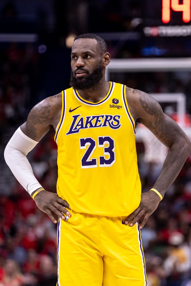 亚冠关键战前瞻：布里兰主场势冲出线 江原FC客场寻机抢分（亚冠重磅对决前瞻：布里兰主场剑指晋级，江原FC客场力图抢分）