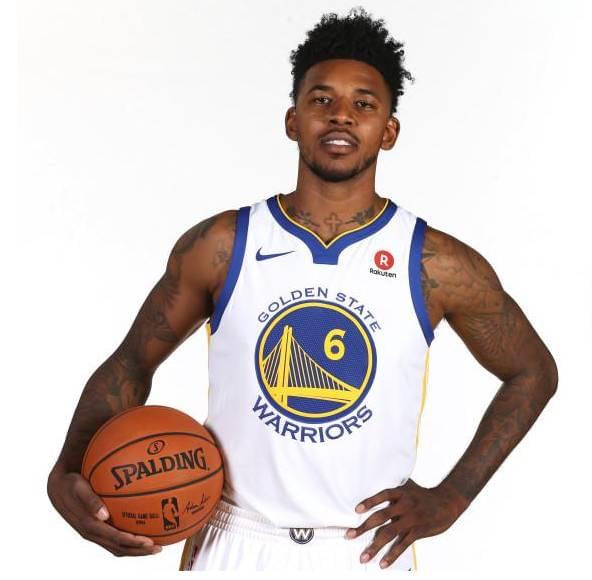 曼联希望对竞争对手进行双重打击阿莫林对红魔球星兴趣却无能为力（曼联谋双重打击竞争对手，阿莫林心仪红魔球星却无可奈何）