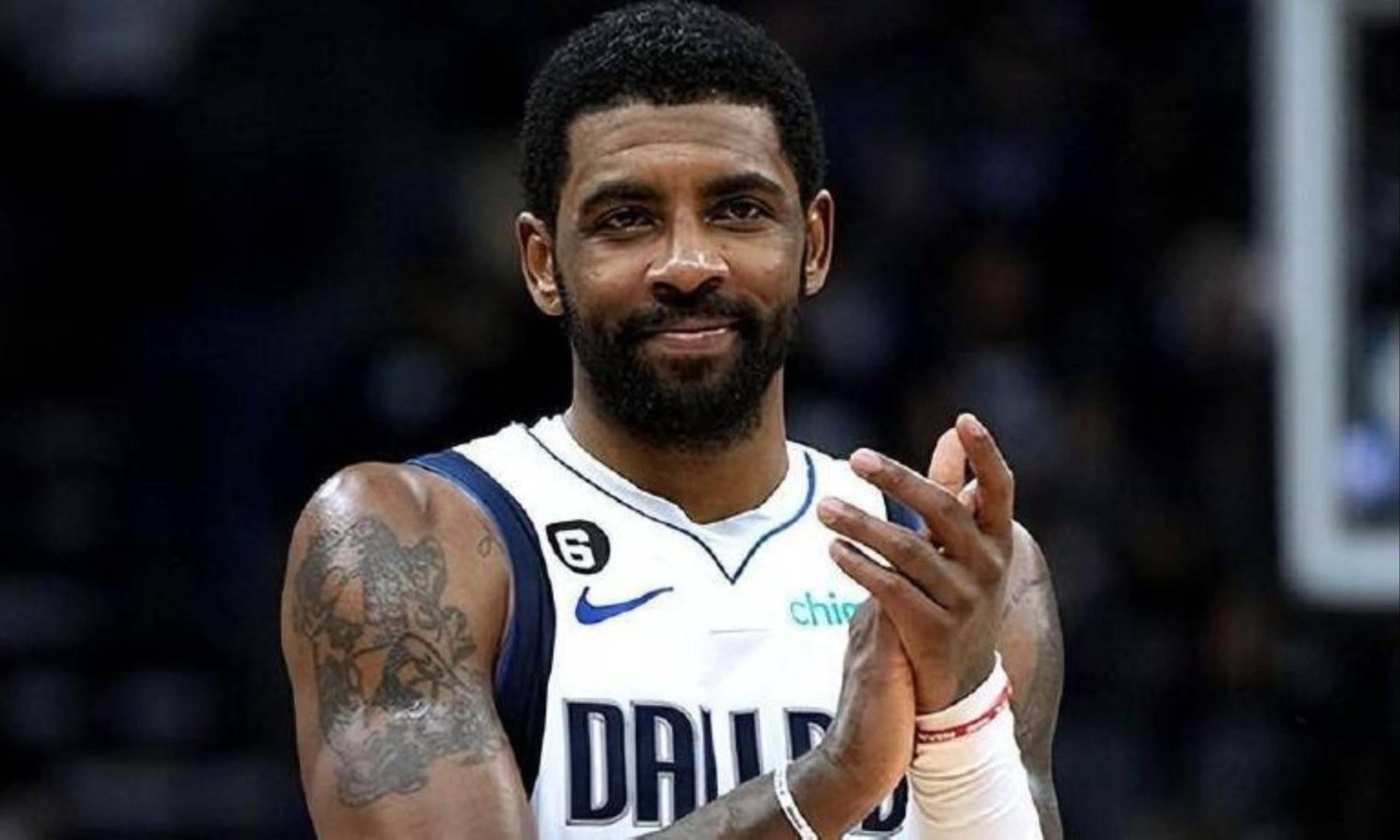 外媒：下赛季欧冠联赛阶段用球将采用白+薄荷绿+紫创新配色（外媒称：下赛季欧冠联赛阶段比赛用球将启用白、薄荷绿与紫的全新配色）