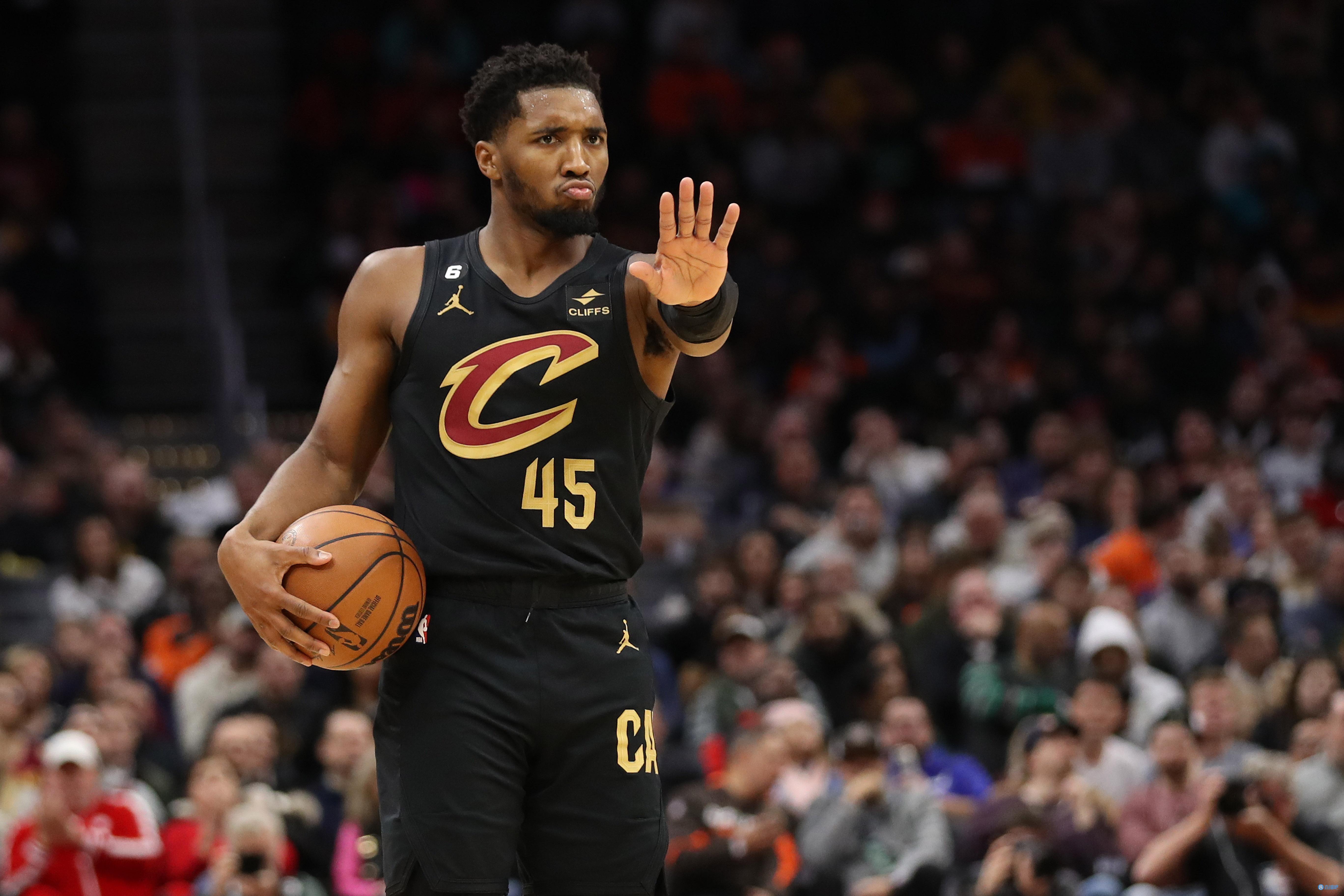 曼城4-0利物浦瓜帅再次统治德比（曼城4-0完胜利物浦 瓜迪奥拉再显德比统治力）